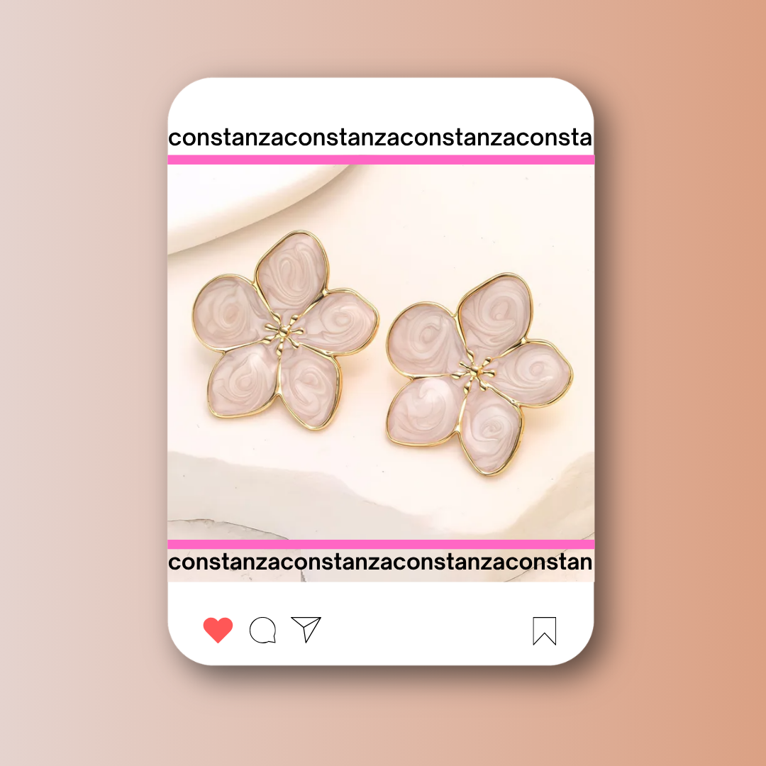 Aretes White Flowers