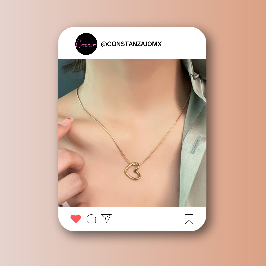 Collar Minimalista Golden Heart